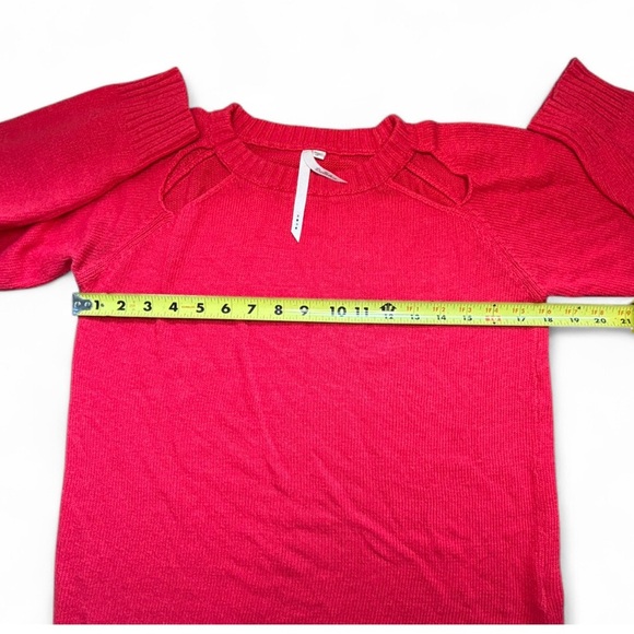 Bellatrix Red Angora Blend Sweater Women’s Small Soft Knit Long Sleeve Pullover - Picture 2 of 5